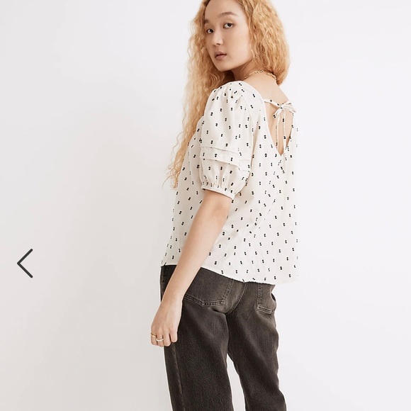 Madewell Tie-Back Puff-Sleeve Top in Clip Dot - Picture 2 of 9